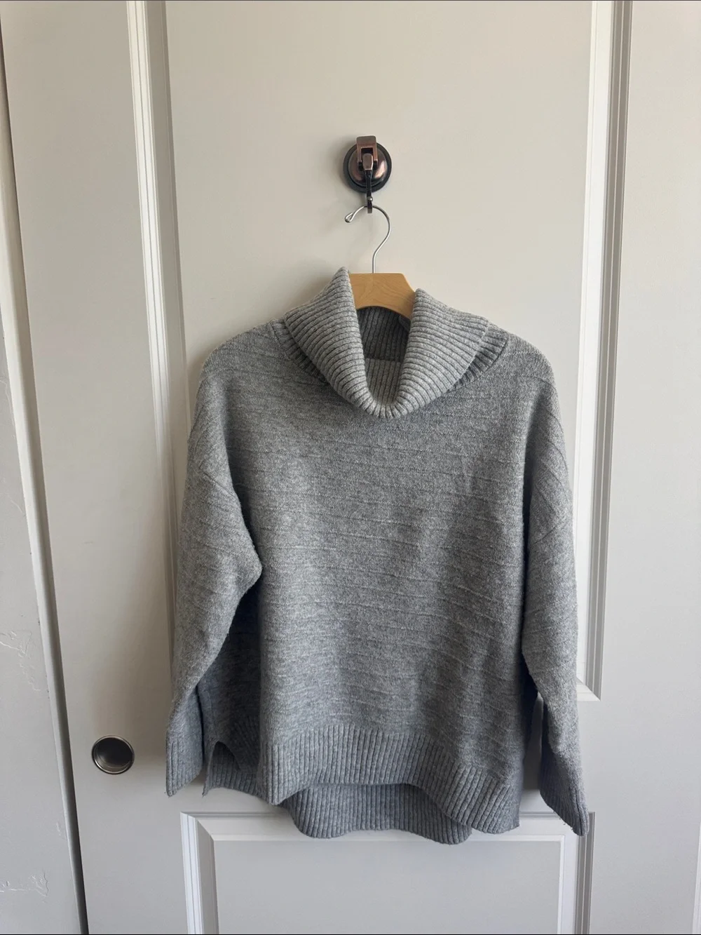 Old Navy Heather Gray Slouchy Turtleneck Sweater
